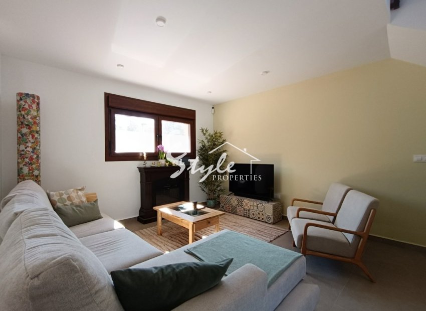 Resale - Villa - Pinar De Campoverde