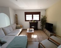 Resale - Villa - Pinar De Campoverde