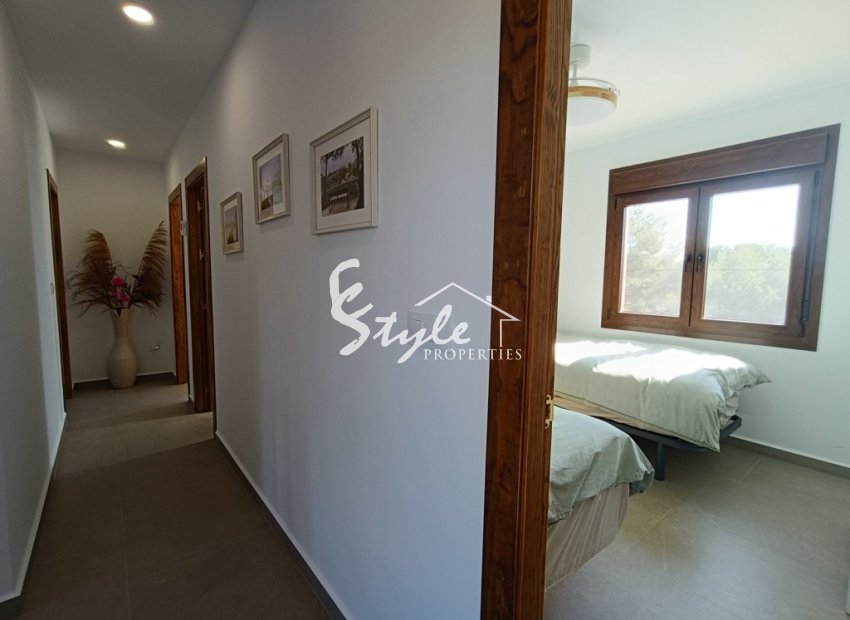 Resale - Villa - Pinar De Campoverde