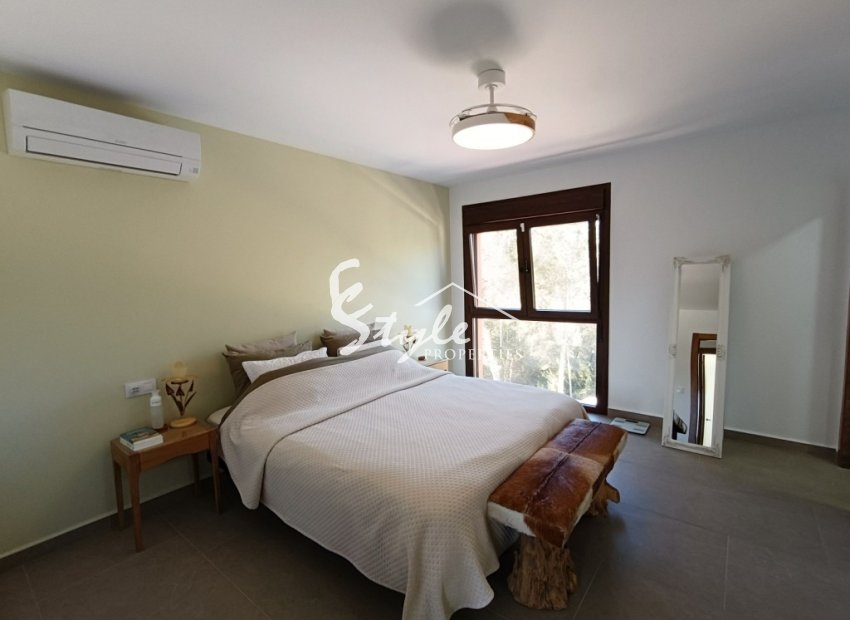 Resale - Villa - Pinar De Campoverde