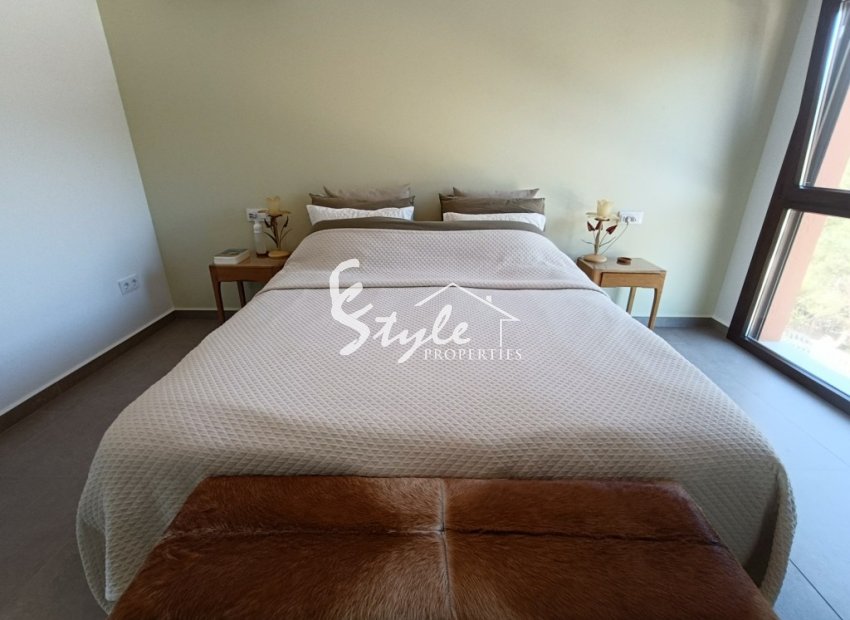 Resale - Villa - Pinar De Campoverde