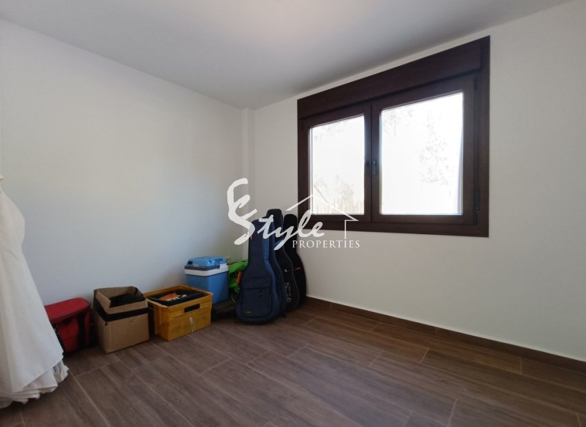 Resale - Villa - Pinar De Campoverde