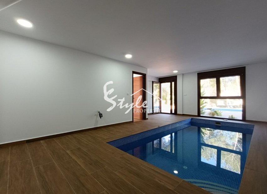 Resale - Villa - Pinar De Campoverde