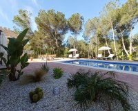 Resale - Villa - Pinar De Campoverde