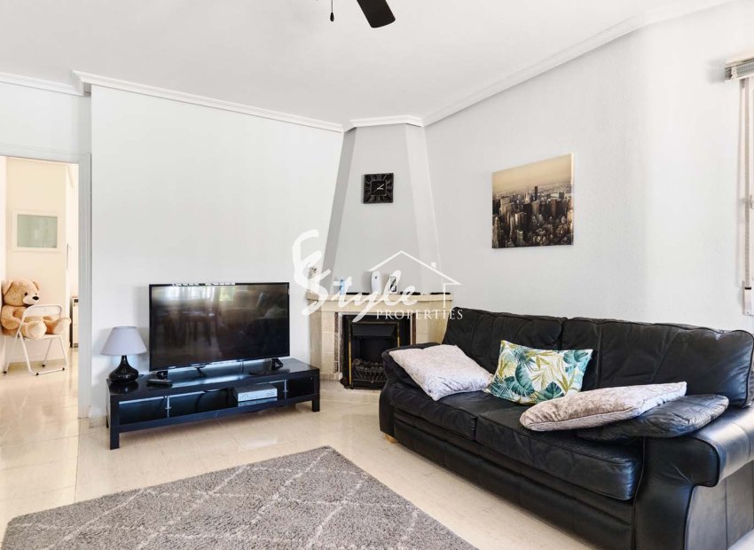 Resale - Villa - Pinar De Campoverde