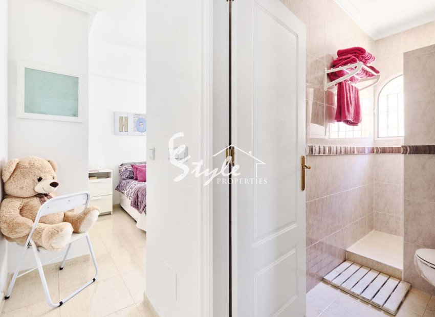 Resale - Villa - Pinar De Campoverde