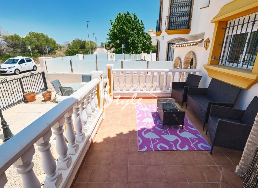 Resale - Villa - Pinar De Campoverde