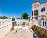 Resale - Villa - Pinar De Campoverde