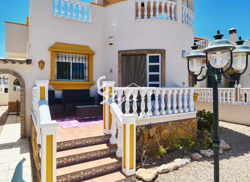 Resale - Villa - Pinar De Campoverde