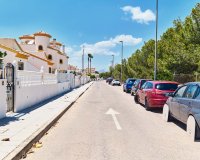 Resale - Villa - Pinar De Campoverde