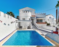 Resale - Villa - Pinar De Campoverde