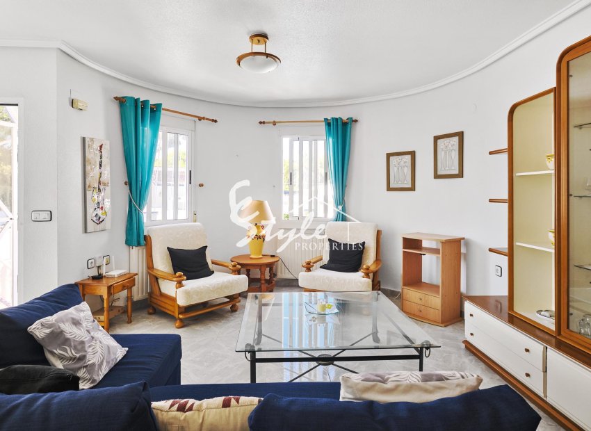 Resale - Villa - Pinar De Campoverde