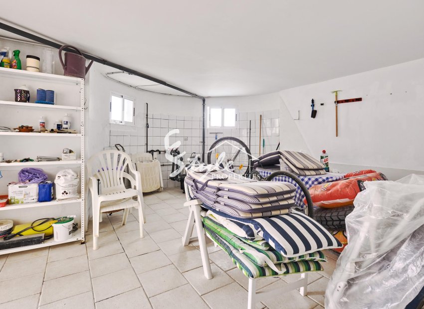 Resale - Villa - Pinar De Campoverde