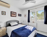 Resale - Villa - Pinar De Campoverde