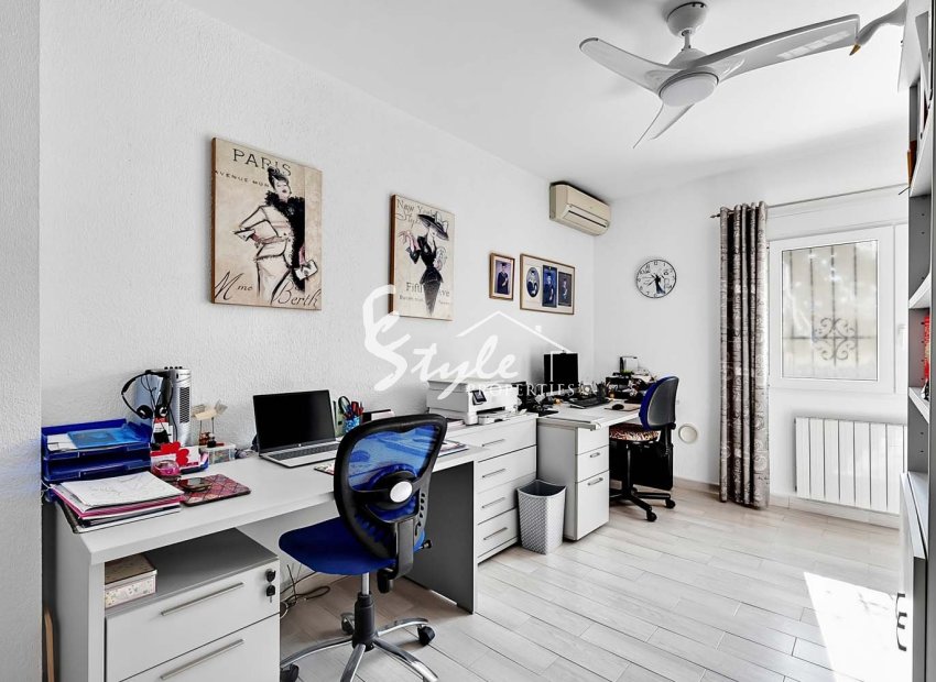 Resale - Villa - Pinar De Campoverde