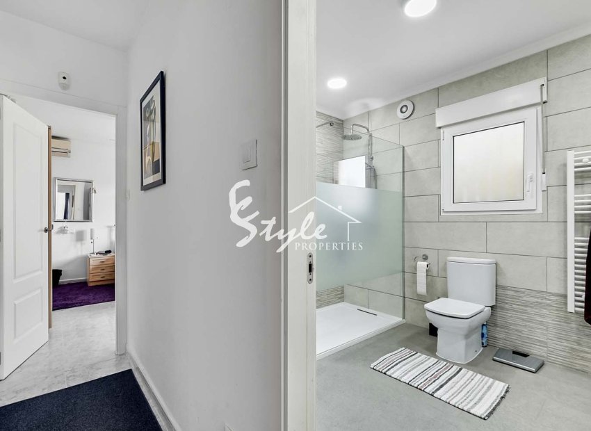 Resale - Villa - Pinar De Campoverde