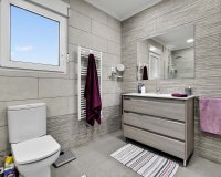 Resale - Villa - Pinar De Campoverde