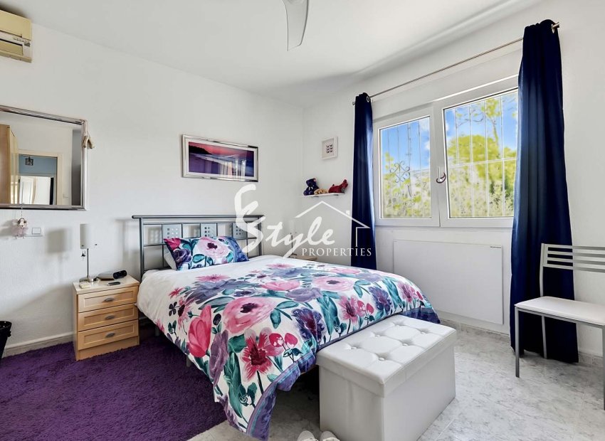 Resale - Villa - Pinar De Campoverde