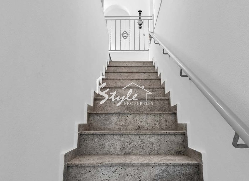 Resale - Villa - Pinar De Campoverde