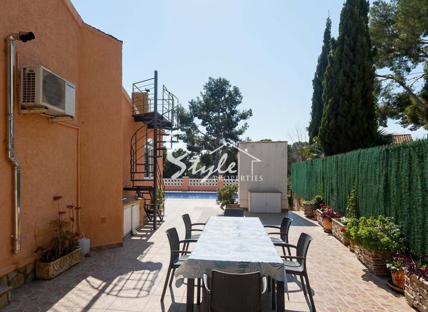 Resale - Villa - Pinar De Campoverde