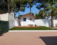 Resale - Villa - Pinar De Campoverde