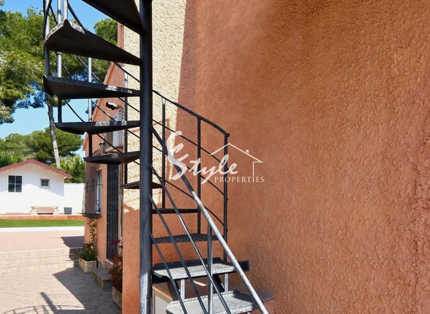 Resale - Villa - Pinar De Campoverde