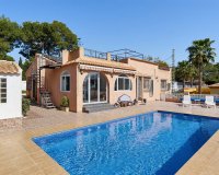 Resale - Villa - Pinar De Campoverde