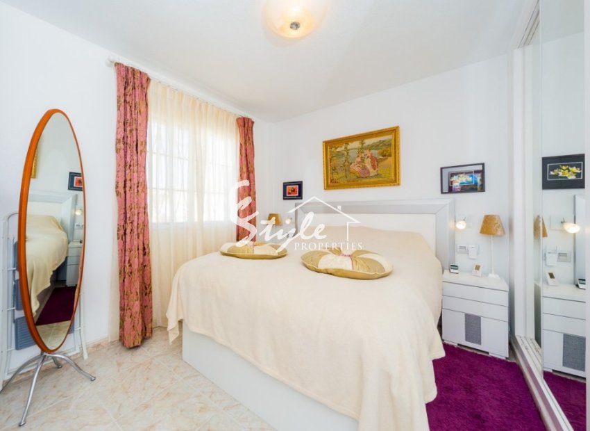 Resale - Villa - Playa Flamenca