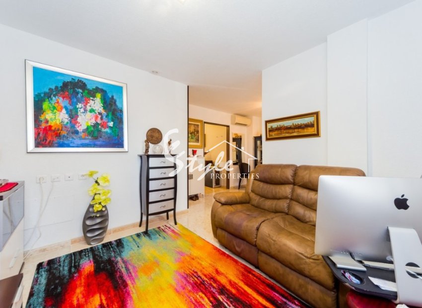 Resale - Villa - Playa Flamenca