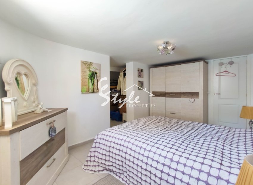 Resale - Villa - Playa Flamenca