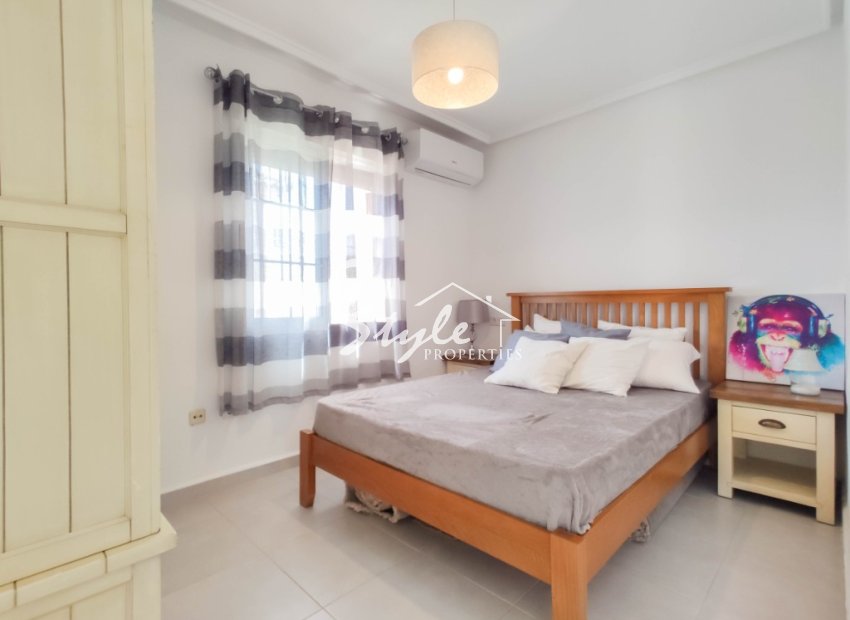 Resale - Villa - Playa Flamenca