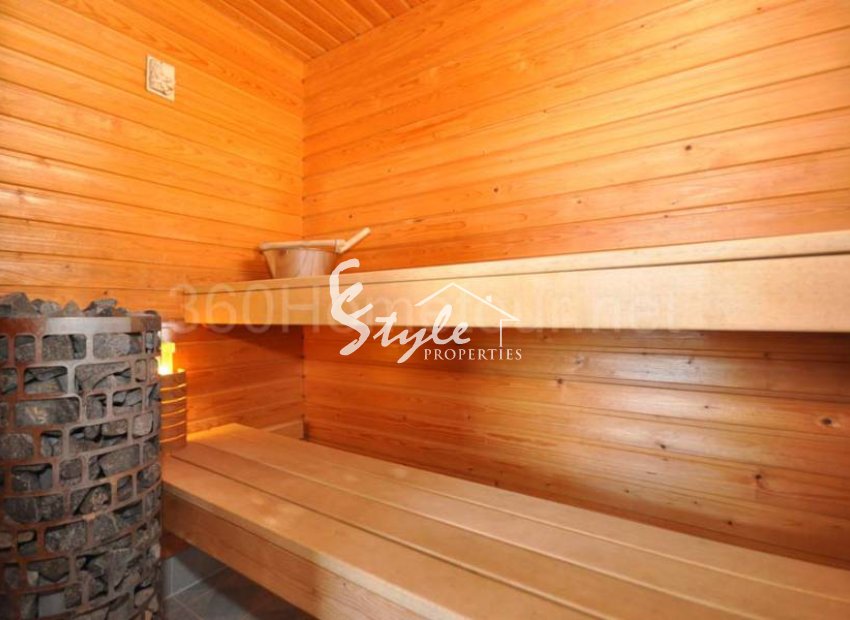 Resale - Villa - Playa Flamenca