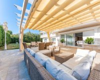 Resale - Villa - Playa San Juan