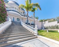 Resale - Villa - Playa San Juan