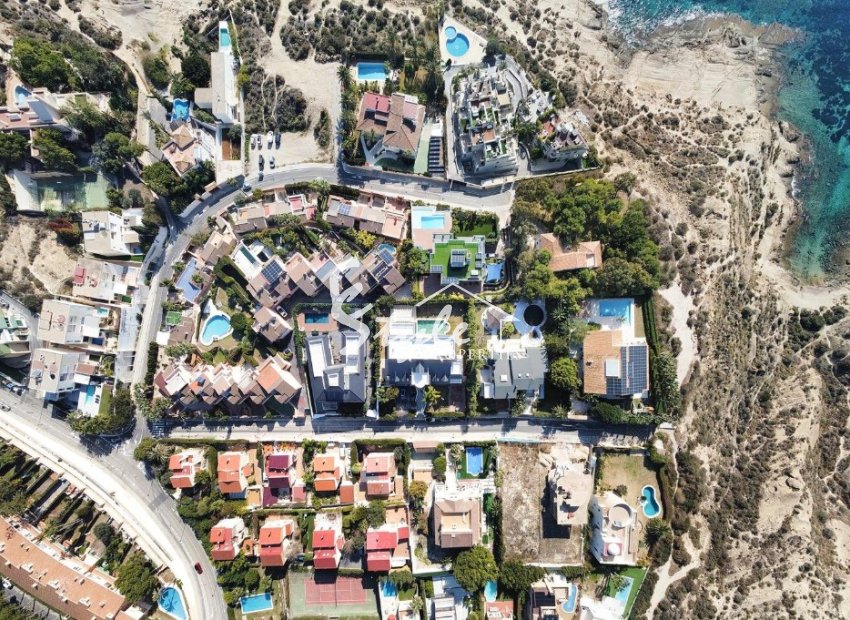 Resale - Villa - Playa San Juan