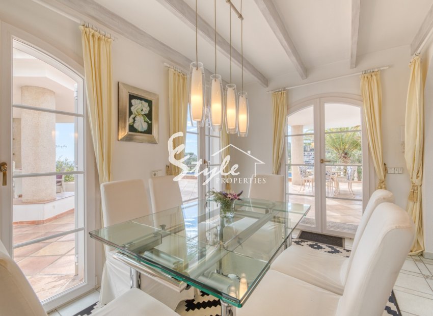 Resale - Villa - Port d'Andratx - Andratx