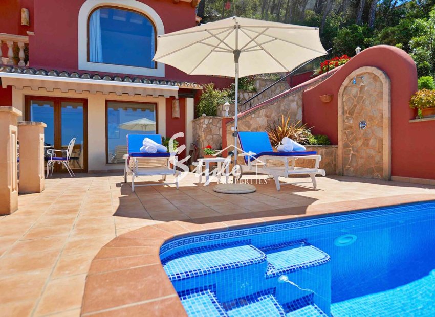 Resale - Villa - Port d'Andratx - Andratx