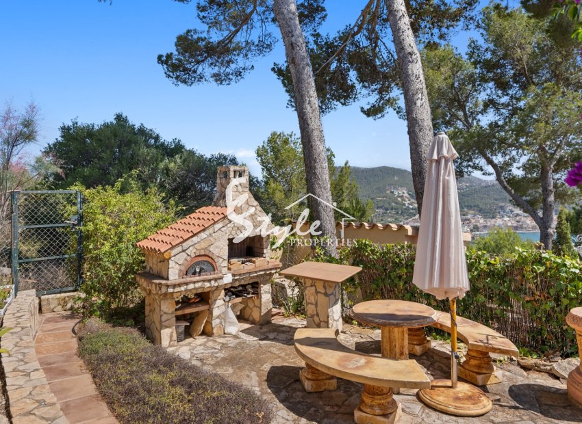 Resale - Villa - Port d'Andratx - Andratx