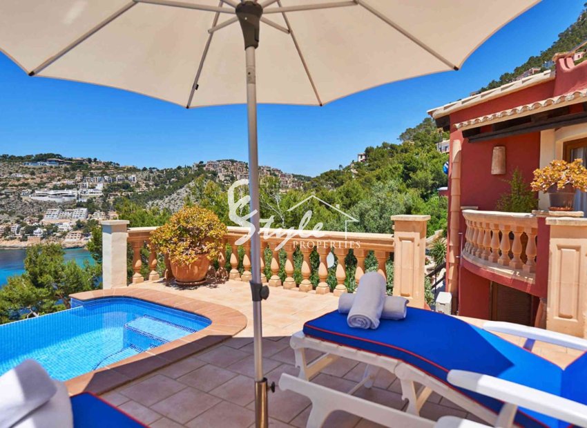 Resale - Villa - Port d'Andratx - Andratx