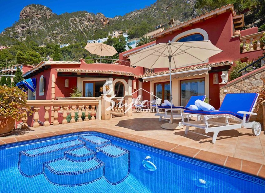 Resale - Villa - Port d'Andratx - Andratx