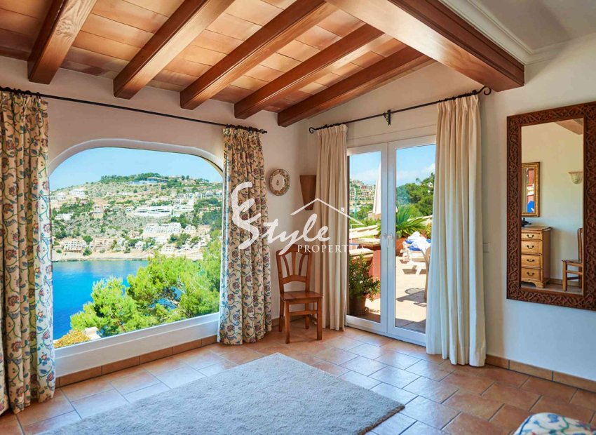 Resale - Villa - Port d'Andratx - Andratx