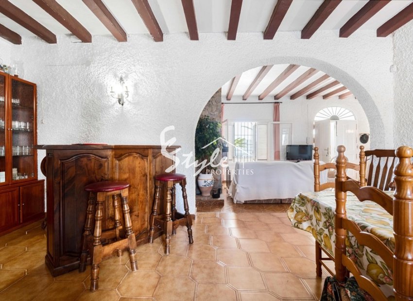 Resale - Villa - Punta Prima