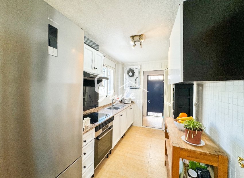 Resale - Villa - Punta Prima