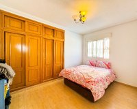 Resale - Villa - Punta Prima