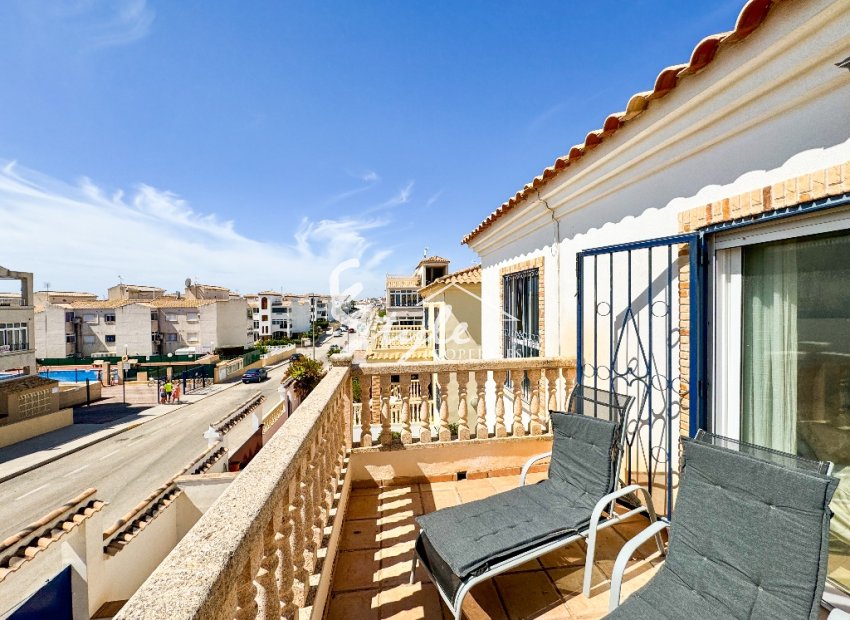 Resale - Villa - Punta Prima