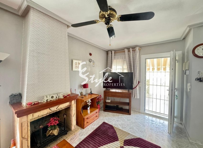 Resale - Villa - Punta Prima