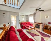 Resale - Villa - Punta Prima