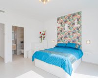 Resale - Villa - Punta Prima