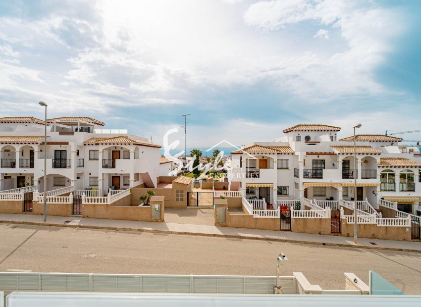 Resale - Villa - Punta Prima