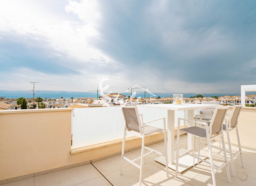 Resale - Villa - Punta Prima